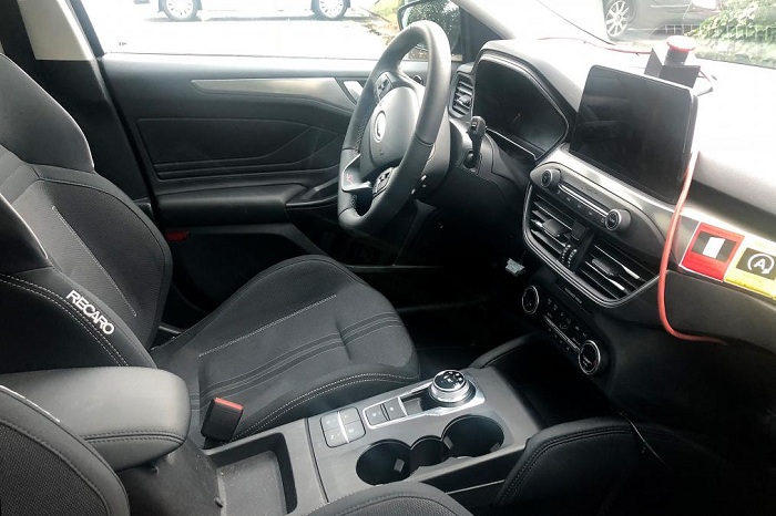 Latest u-turn shows Ford Focus ST will have auto ‘box-Autodealer