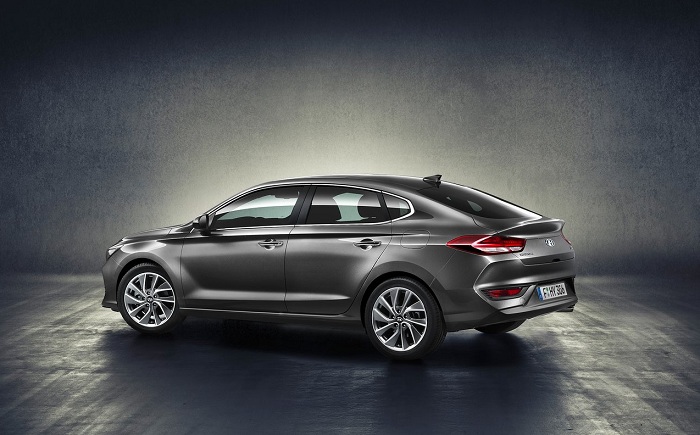 Hyundai bolsters i30 range with Fastback and scorching N-Autodealer