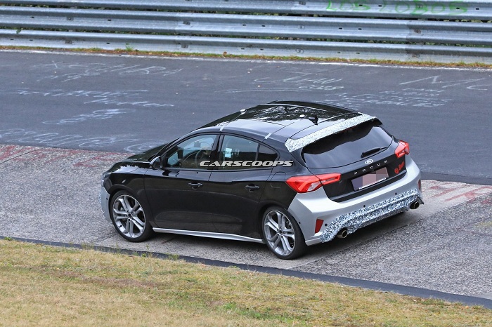 Sticker confirms next Ford Focus ST will have 2.3 EcoBoost-Autodealer