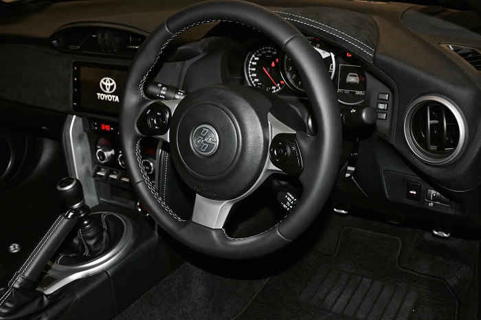 Refreshed, renamed Toyota 86 detailed-Autodealer