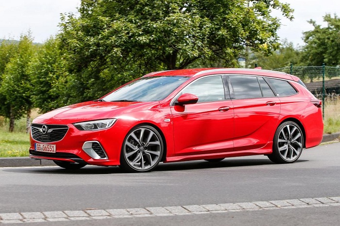 Opel Insignia GSI gets practical, sporty Corsa S priced-Autodealer