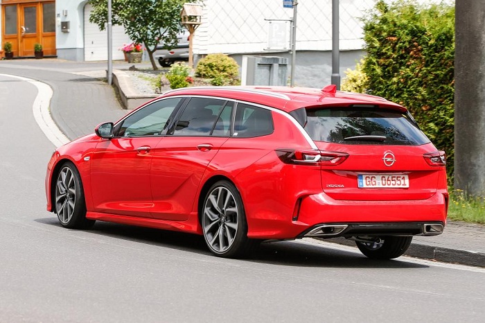 Opel Insignia GSI gets practical, sporty Corsa S priced-Autodealer