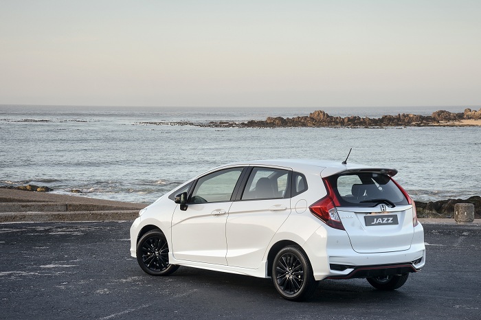 Honda Jazz gets sporty-Autodealer