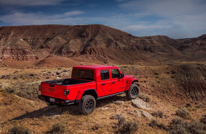 Jeep Gladiator enters pick-up battle in LA-Autodealer