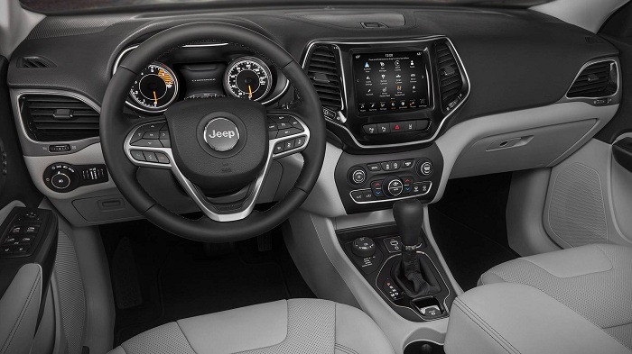 Cleaned up Jeep Cherokee debuts with four-pot turbo-Autodealer
