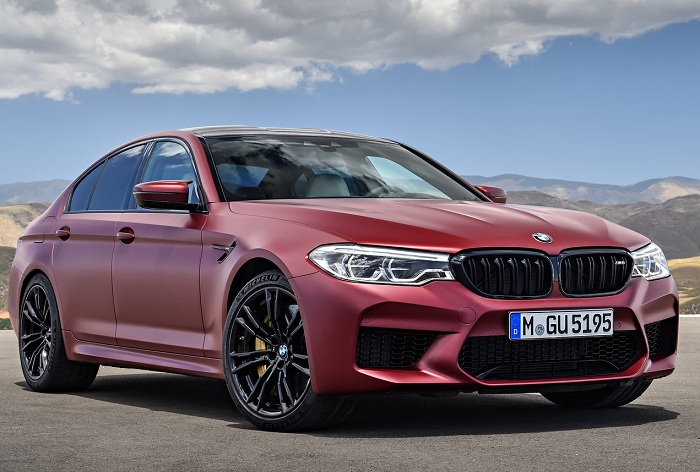 This is it: BMW unveils 441 kW, AWD M5-Autodealer