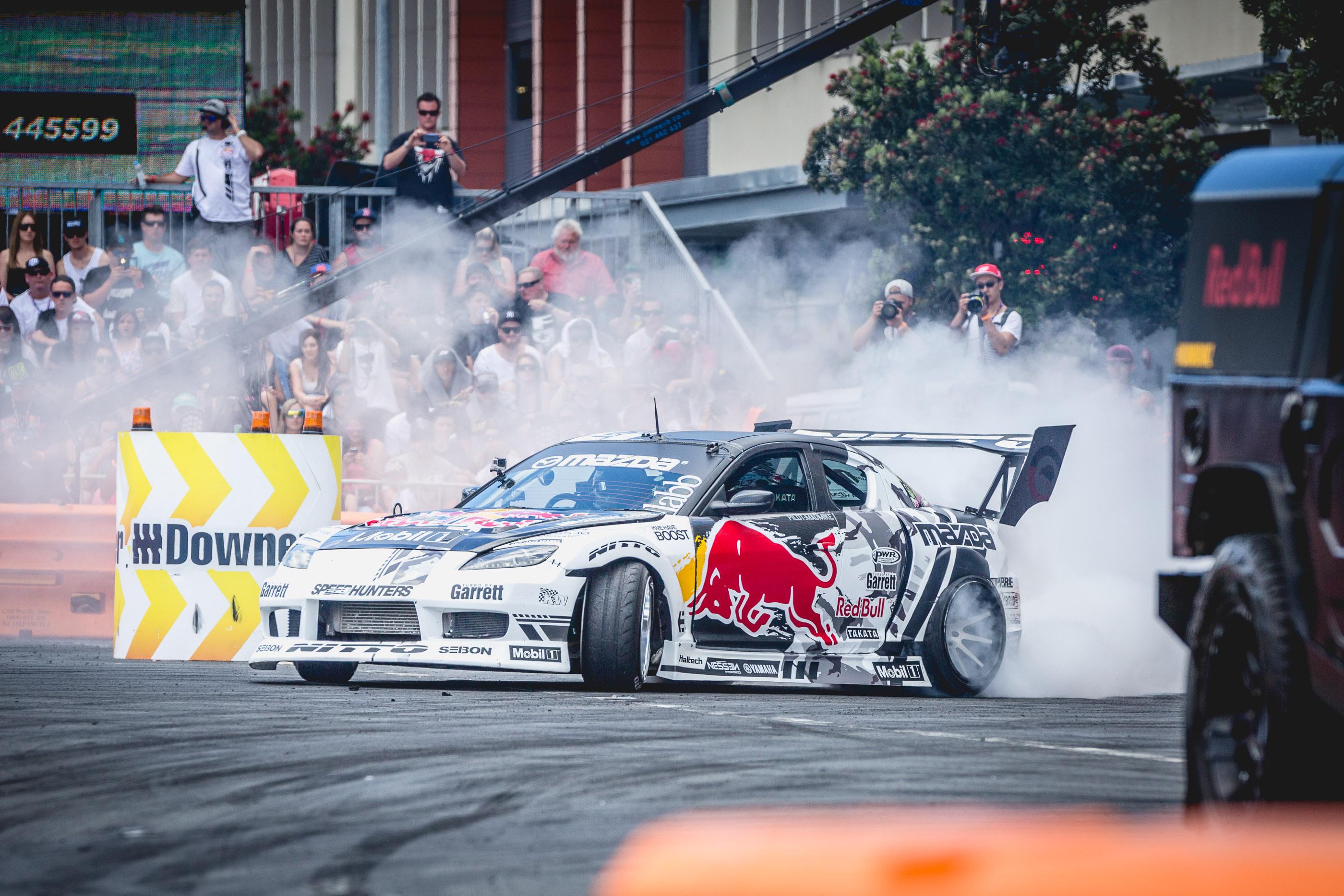 Drifting star Mad Mike head to South Africa -Autodealer