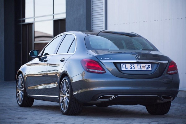 Mercedes' executive electric is lively-Autodealer