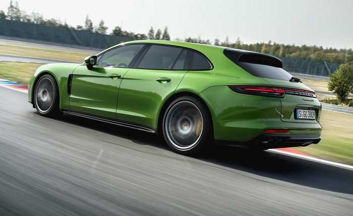 Porsche gets racy with new Panamera GTS-Autodealer