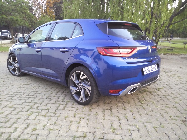Renault Mégane GT is all show and a lot of go-Autodealer