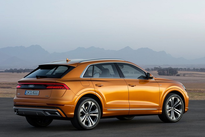 Dramatically styled Audi Q8 bows-Autodealer