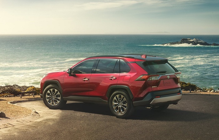 Concept Toyota FT-AC becomes new RAV4-Autodealer