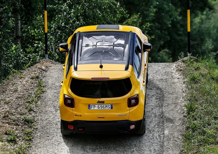 Facelifted UK-spec Jeep Renegade hints at what South Africa could expect-Autodealer