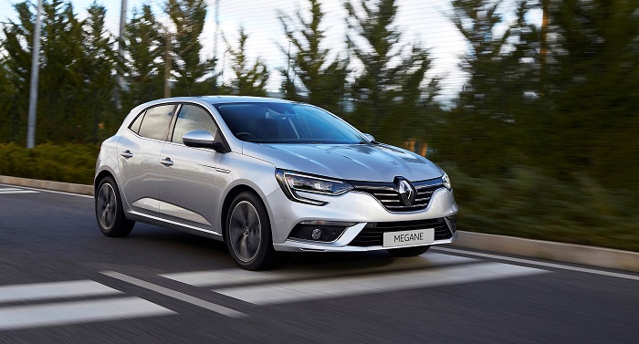 Renault prices re-jigged Megane and scorching Megane RS-Autodealer