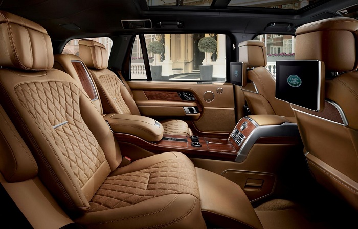 Ultra-luxurious Range Rover SVAutobiography bows before LA-Autodealer