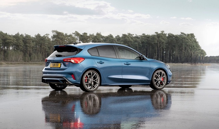 New Ford Focus ST (finally) bears its 206kW self-Autodealer