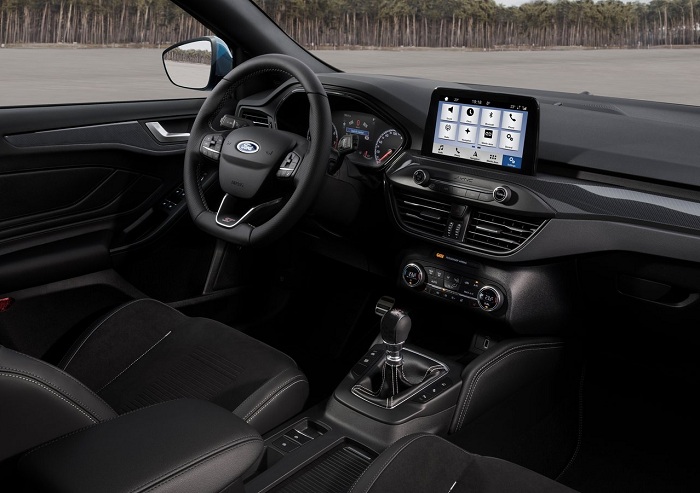 New Ford Focus ST (finally) bears its 206kW self-Autodealer