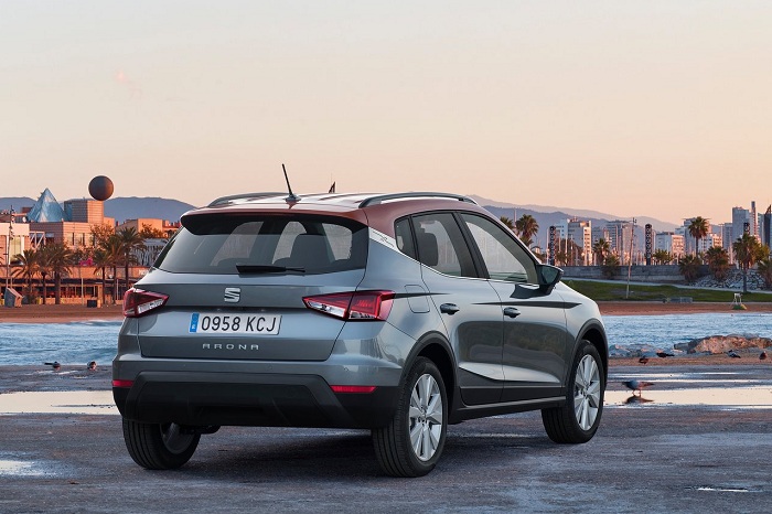 Volkswagen’s smallest SUV starts shedding its disguise-Autodealer