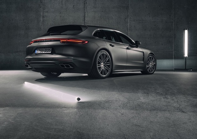 Shooting brake styled Porsche Panamera Sport Turismo bows-Autodealer