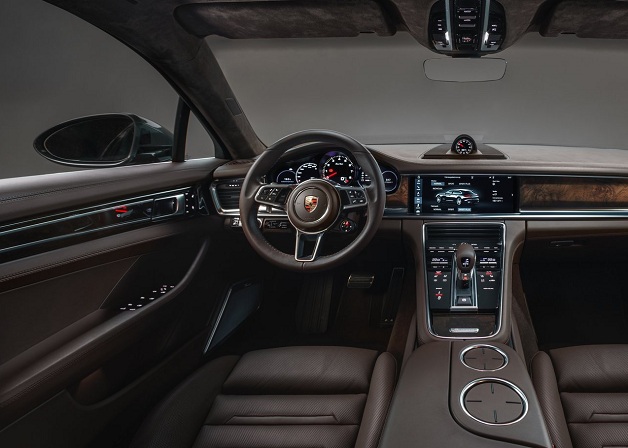 Shooting brake styled Porsche Panamera Sport Turismo bows-Autodealer