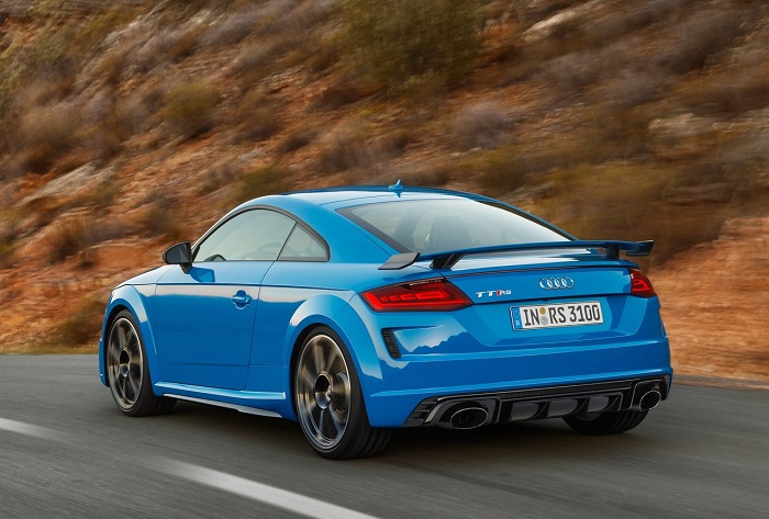 More aggressively styled Audi TT RS shows itself before Geneva-Autodealer