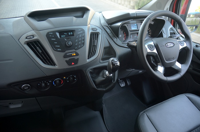 Tweaked Ford Transit Custom arrives for duty-Autodealer