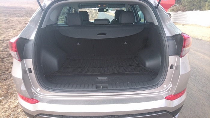 Hyundai Tucson muscles up-Autodealer