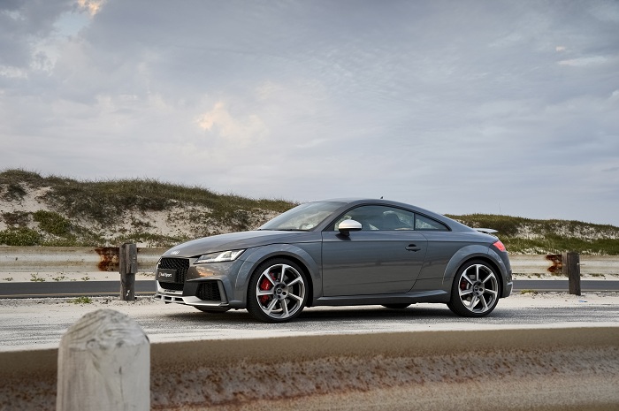 Audi launches trio of RS models-Autodealer
