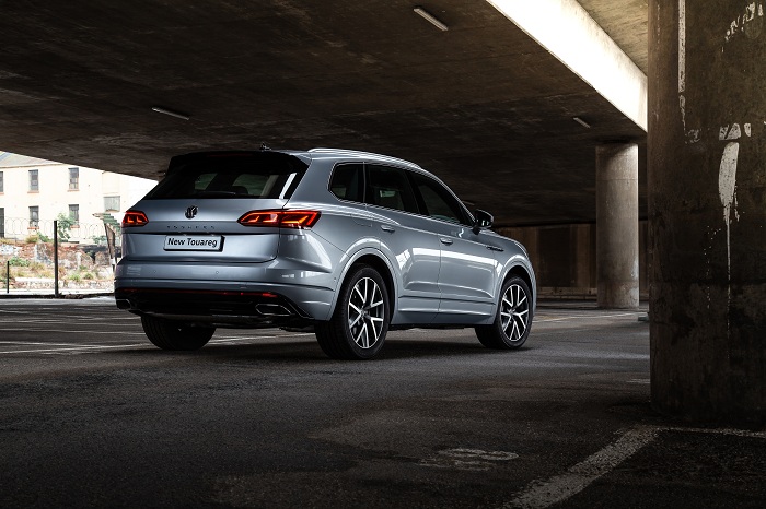 Volkswagen Touareg the large SUV you want-Autodealer