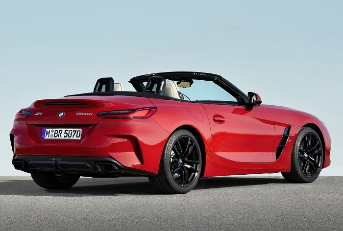BMW officially un-wraps all-new Z4 in sportiest attire-Autodealer