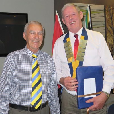 knysna governor rotary district visits