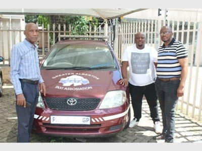 Fuel hike cripples taxi industry