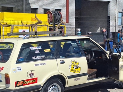 Bull Run rol weer deur die Karoo