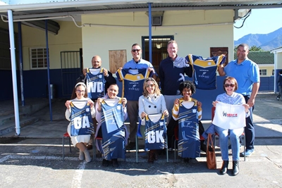 New sports kit for Kretzenshoop Primary School