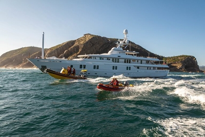 Whopping big boat docks in Knysna