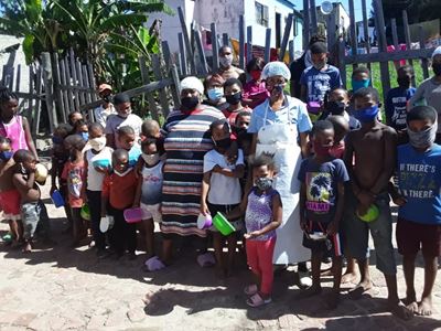 Vroue maak harte en kombuis oop vir Parkdene