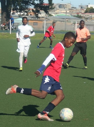Raul Stars close in on Geolfa title