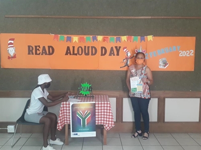 Libraries spread the word