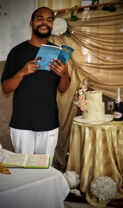 Vote for Great Brak River writer to win award