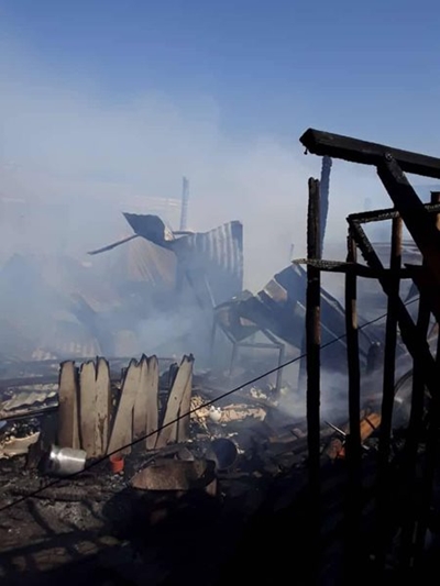 Brand in Rosedale-plakkerskamp