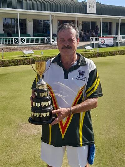 Oudtshoorn-rolbalspelers presteer