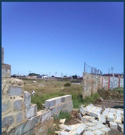 Bitou warns over safety at New Horizons cemetery