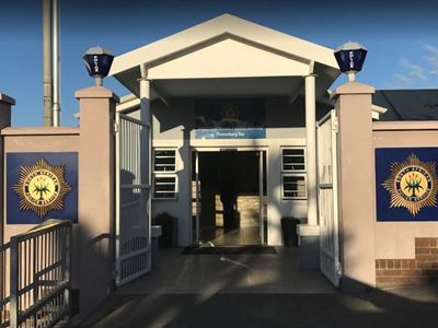 Plumbing problem at Plettenberg Bay police cells