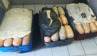 Dagga in bus gekry