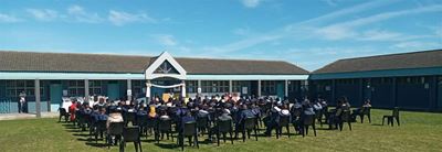 Skool neem nuwe biblioteek en bronnesentrum in gebruik