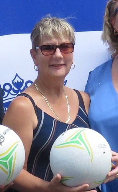 Minister open netbalbane
