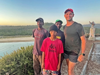 Heroic community effort saves man from drowning