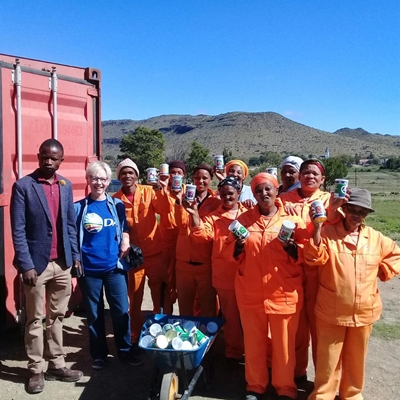 Councillor delivers food packs