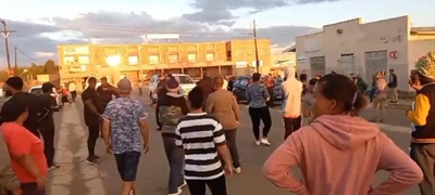 Skote klap by vergadering in Michausdal