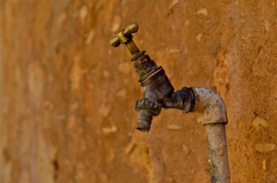 Water supply critical: Use only for essentials